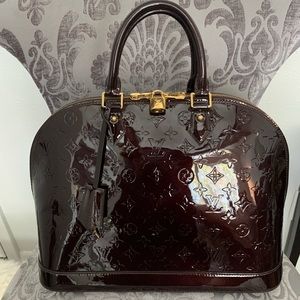 Louis Vuitton Alma MM